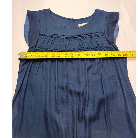 LOFT Blouse Women XS Navy Blue Excellent Flutter Sleeve Pleated Boho Top - Picture 4 of 7